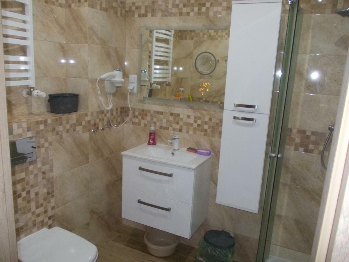 Blizej Morza U Jacka Z Garazem Apartment Kolobrzeg Exterior photo